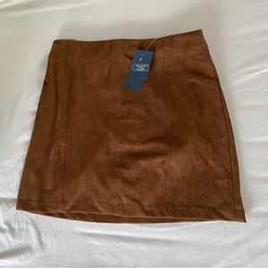 NWT Abercrombie & Fitch Brown Vegan Suede Mini Skirt